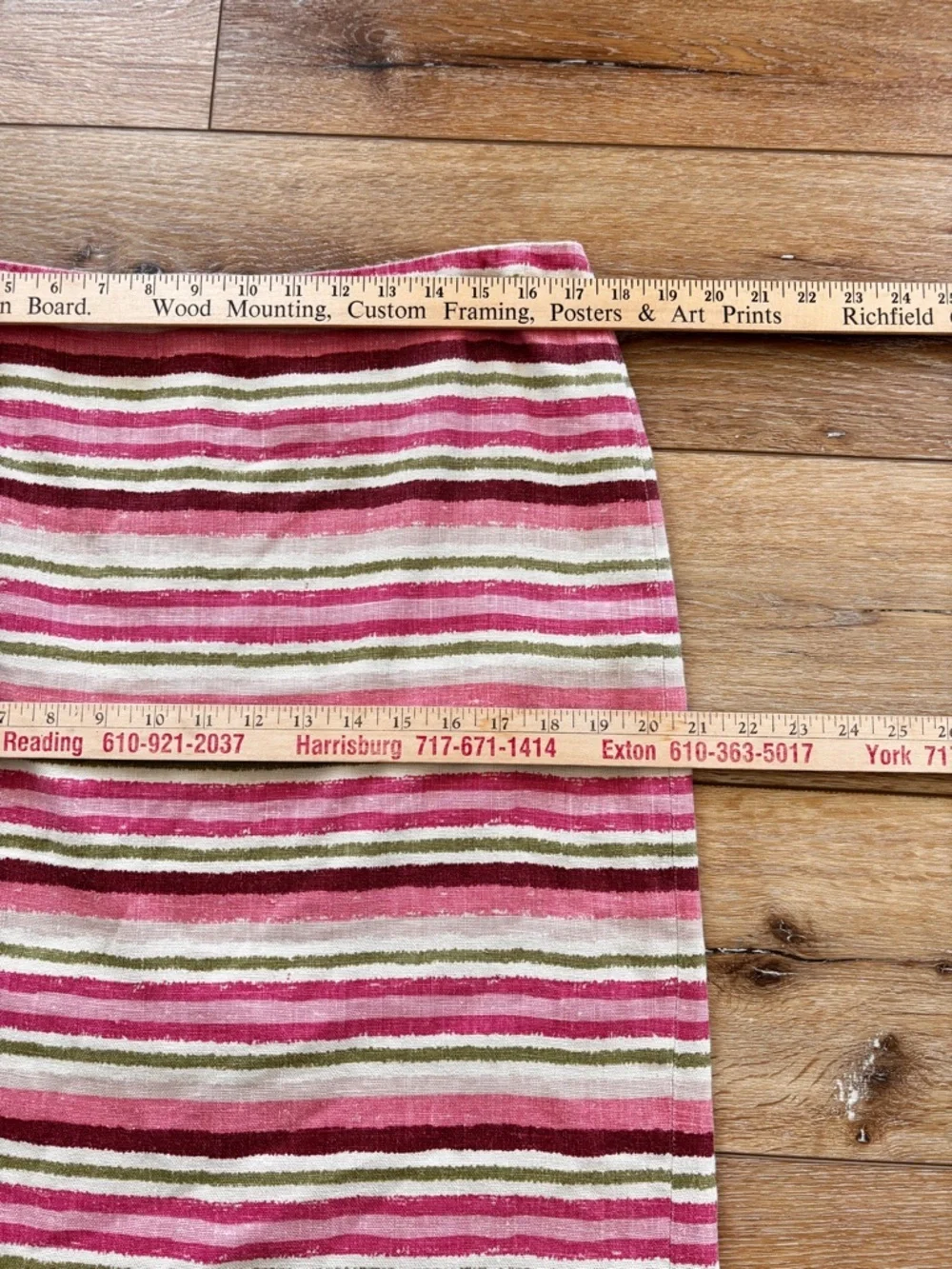 TALBOTS Pencil Skirt Size 12 100% Linen Colorful Striped Fully Lined Preppy